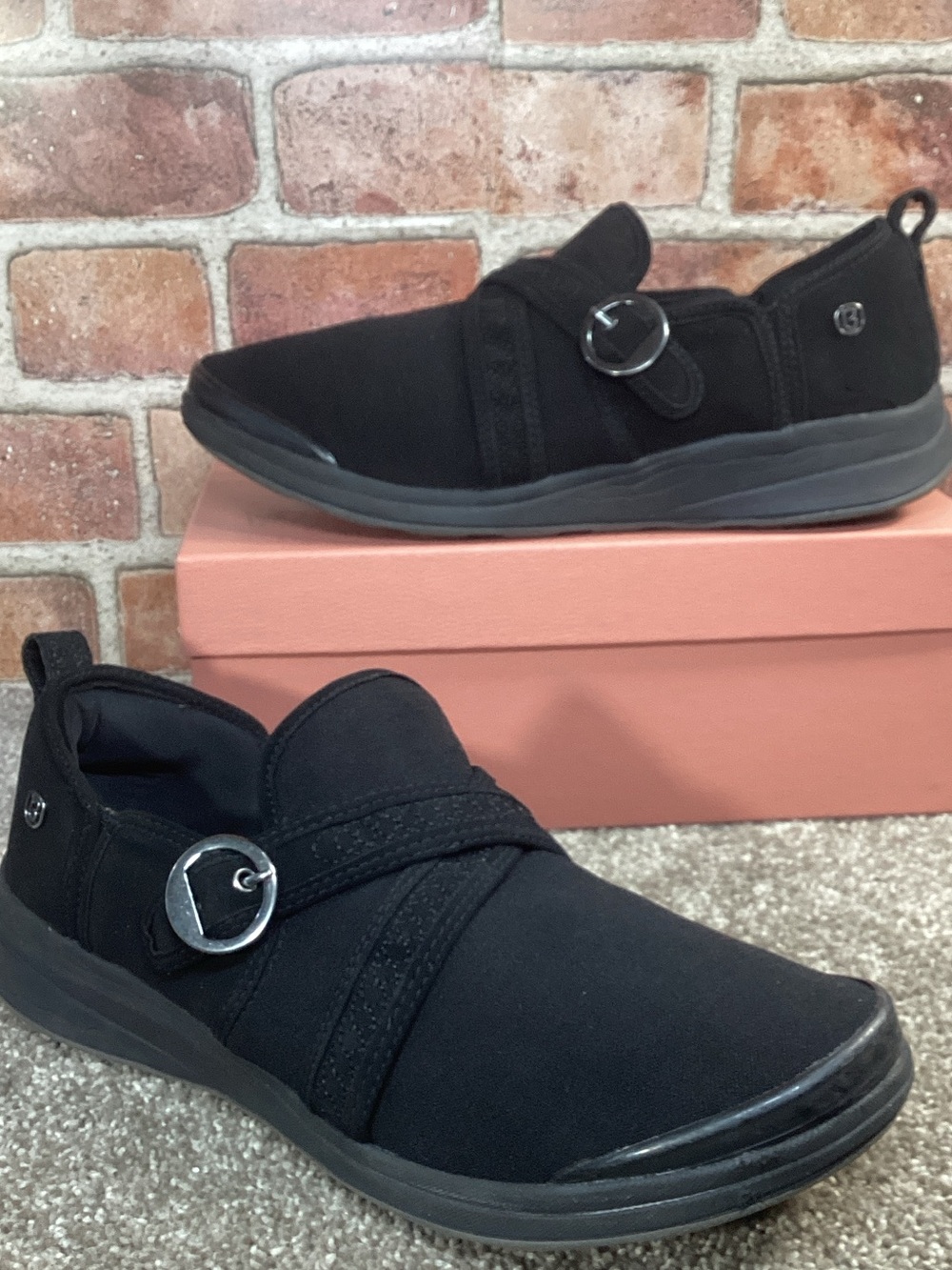 BZees Indigo Black slip on sneakers size 11